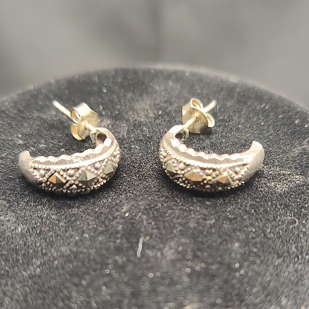 Venting Sterling Silver And Marcasite Earrings